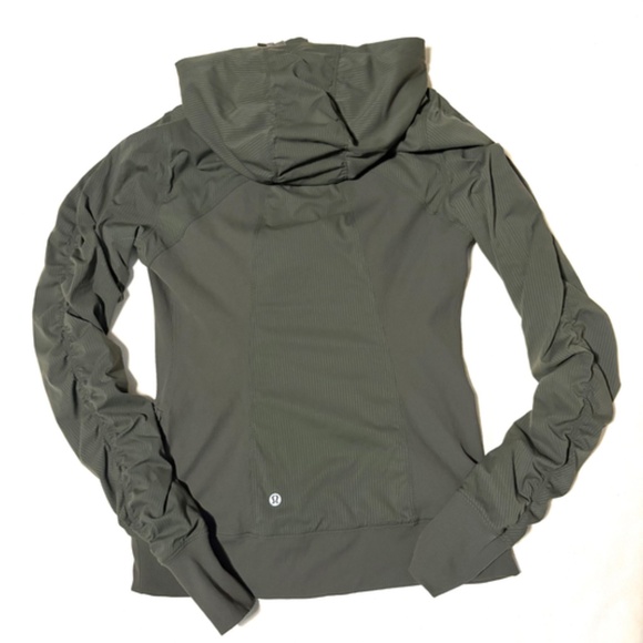 Lululemon dance studio jacket III dark green size 6 - Picture 10 of 14